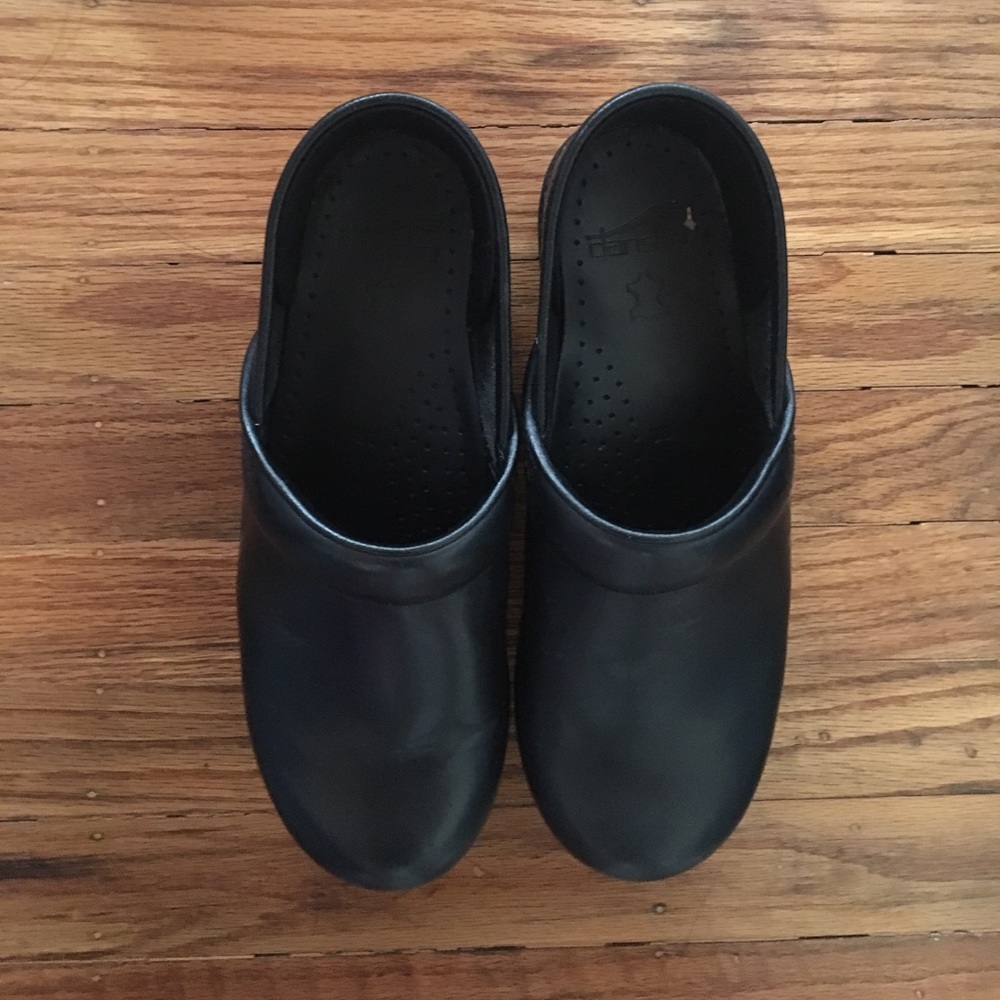 Black leather danskos